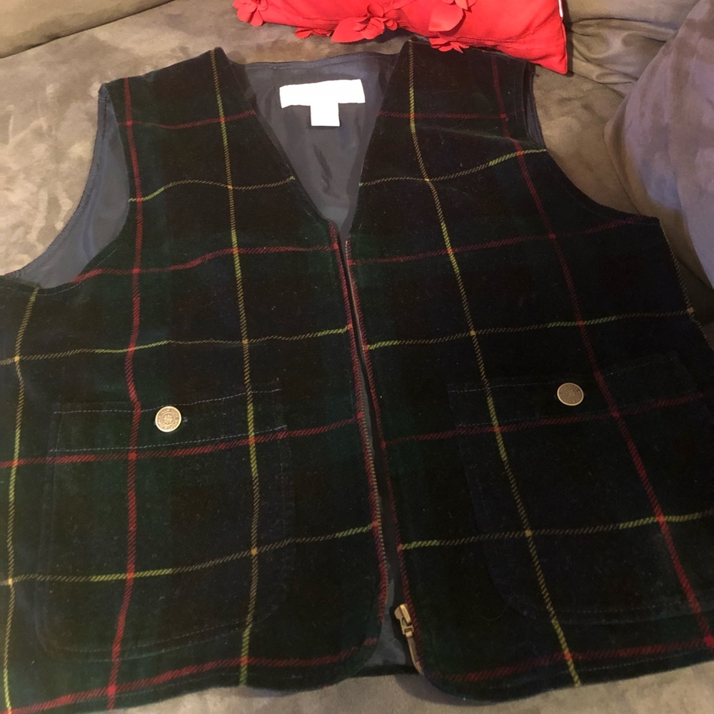 Jones New York sport petite velvet vest